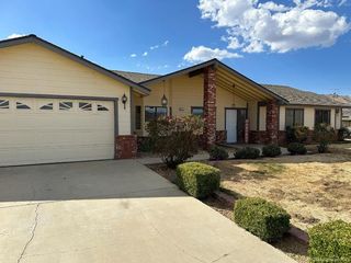 Foreclosed Home - 21701 BROOK DR, 93561