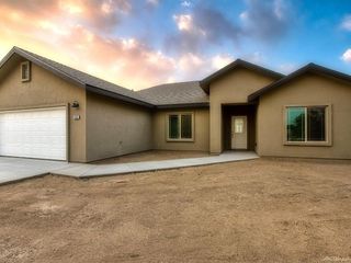 Foreclosed Home - 29560 RYDER CUP LN, 93561