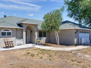 Foreclosed Home - 28021 SEABISCUIT WAY, 93561