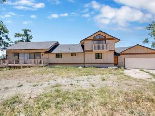 Foreclosed Home - 29850 GOLDSPIKE RD, 93561