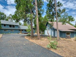 Foreclosed Home - 42304 BALD MOUNTAIN RD, 93602