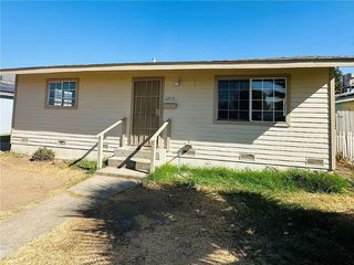 Foreclosed Home - 1205 HUMBOLDT AVE, 93610