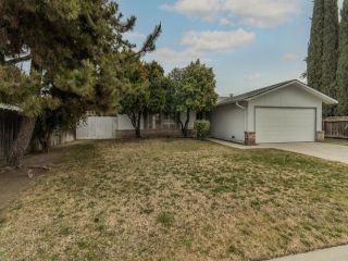 Foreclosed Home - 3025 HELM AVE, 93612
