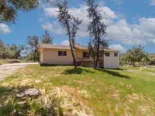 Foreclosed Home - 31020 REVIS RD, 93614