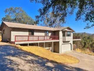 Foreclosed Home - 42020 LONG HOLLOW DR, 93614