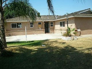 Foreclosed Home - 1829 E MEADOW LN, 93618