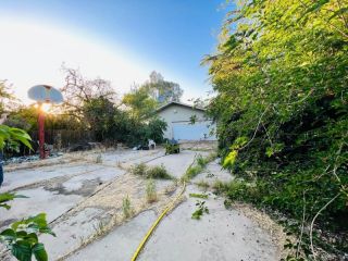 Foreclosed Home - 8151 CHAMISE AVE, 93619