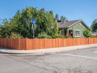 Foreclosed Home - 1141 CALIFORNIA AVE, 93620