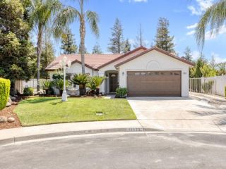 Foreclosed Home - 14623 W SUNSET AVE, 93630