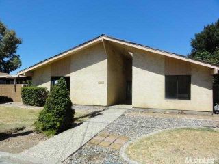 Foreclosed Home - 1515 SHASTA LN, 93635
