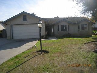 Foreclosed Home - 27432 SAN JOSE AVE, 93637