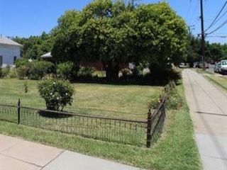 Foreclosed Home - 201 N A ST, 93638