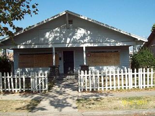 Foreclosed Home - 2509 E MADISON AVE, 93701