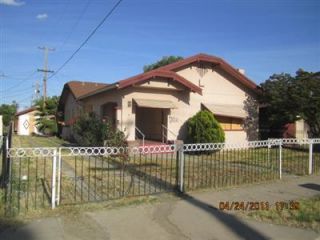 Foreclosed Home - 725 S 5TH ST, 93702