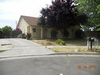 Foreclosed Home - 1571 N 11TH ST, 93703