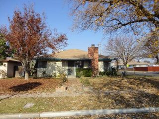 Foreclosed Home - 2997 E BROWN AVE, 93703