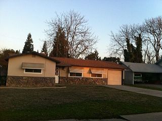 Foreclosed Home - 4866 N THORNE AVE, 93704