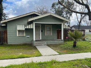 Foreclosed Home - 2220 N SAN PABLO AVE, 93704