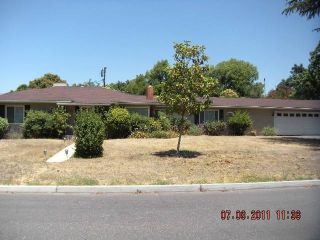 Foreclosed Home - 942 W SAN GABRIEL AVE, 93705