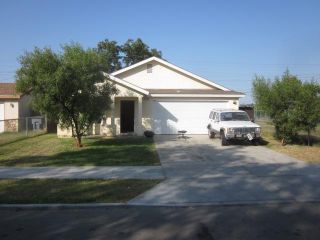 Foreclosed Home - 2258 S NICHOLAS AVE, 93706