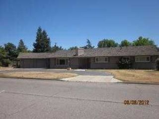 Foreclosed Home - 2573 W SPRUCE AVE, 93711