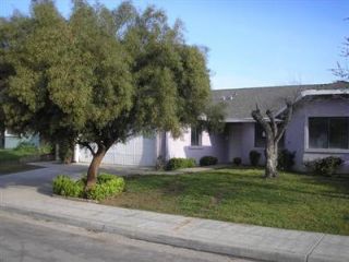 Foreclosed Home - 5392 W SWIFT AVE, 93722