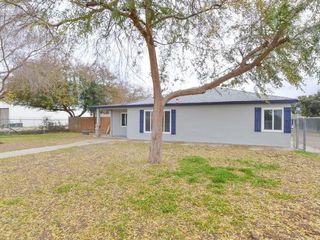 Foreclosed Home - 4613 W ANDREWS AVE, 93722