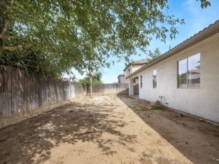 Foreclosed Home - 6210 W SCOTT AVE, 93723