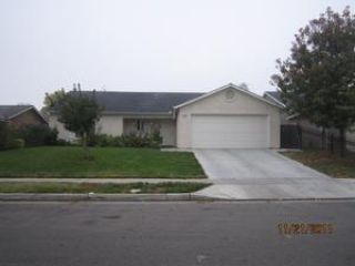 Foreclosed Home - 2566 S WHITNEY AVE, 93725