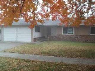 Foreclosed Home - 3012 E GARLAND AVE, 93726