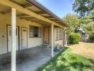 Foreclosed Home - 3254 N HOWARD AVE, 93726