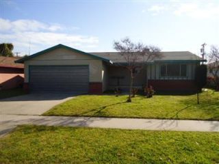 Foreclosed Home - 3502 N EZIE AVE, 93727