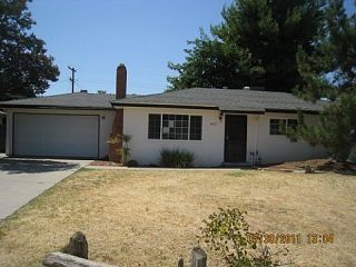 Foreclosed Home - 4057 N SUNNYSIDE AVE, 93727