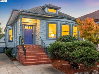 Foreclosed Home - 830 HAIGHT AVE, 94501