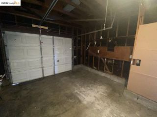 Foreclosed Home - 2124 CAMBRIDGE DR, 94533