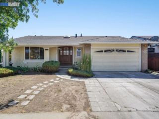 Foreclosed Home - 35668 DEE PL, 94536