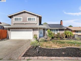 Foreclosed Home - 48208 COTTONWOOD ST, 94539