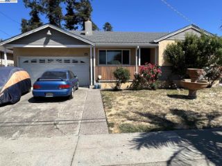 Foreclosed Home - 22550 THELMA ST, 94541
