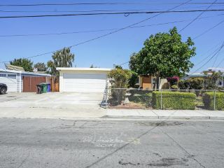 Foreclosed Home - 36720 CHARLES ST, 94560