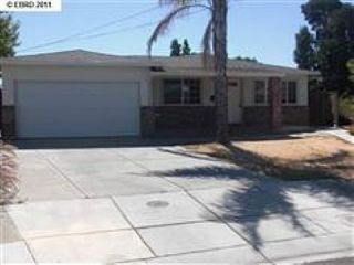 Foreclosed Home - 32 TRINITY CT, 94565