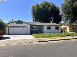 Foreclosed Home - 7412 LIMERICK AVE, 94568