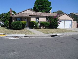 Foreclosed Home - 691 BEATRICE ST, 94579