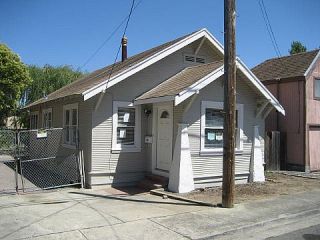 Foreclosed Home - 1926 MARIN ST, 94590