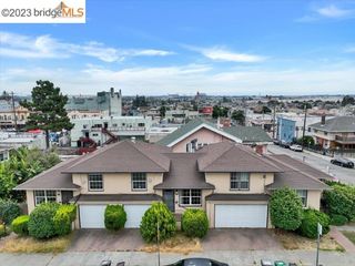 Foreclosed Home - 5200 FAIRFAX AVE, 94601