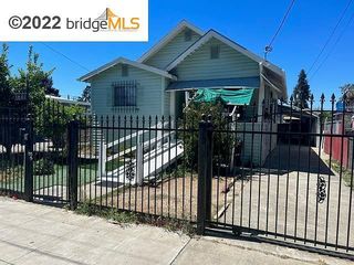 Foreclosed Home - 1631 103RD AVE, 94603