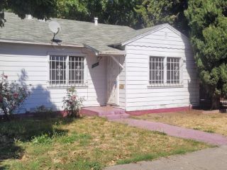 Foreclosed Home - 921 92ND AVE, 94603