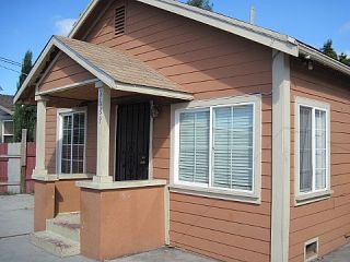 Foreclosed Home - 2689 PARKER AVE, 94605