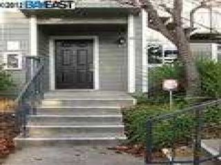 Foreclosed Home - 615 CANYON OAKS DR APT D, 94605