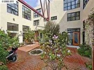 Foreclosed Home - 1695 15TH ST APT 13, 94607