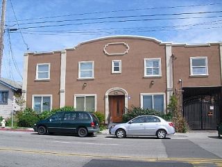 Foreclosed Home - 2842 ADELINE ST APT 1, 94608